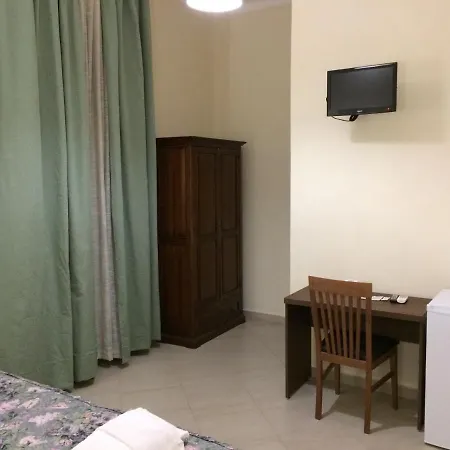 Enrica Hotel